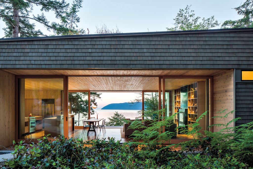 heliotrope-architects-design-homes-at-one-with-the-landscape