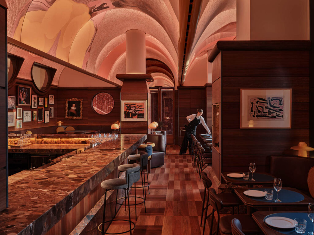 how-the-eve-hotel-in-sydney-melds-past-and-present