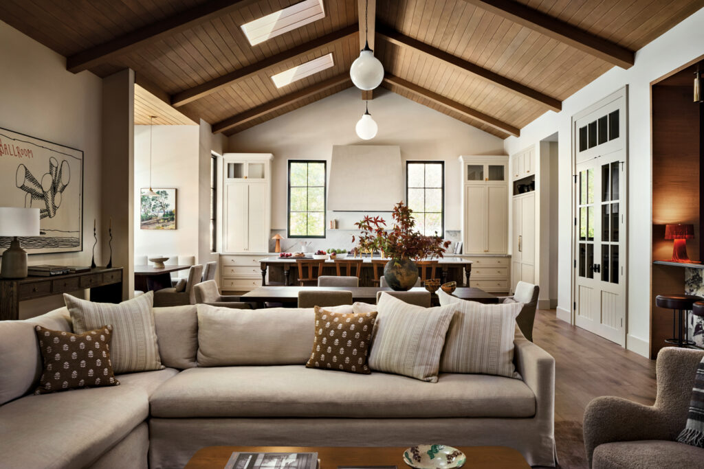 formm-studio-embraces-livable-luxury-in-a-modern-montecito-home